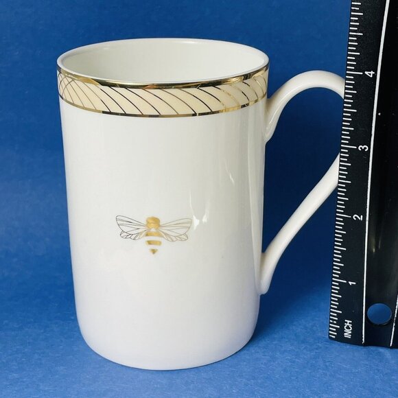 Mary Kay Golden Anniversary Bumble Bee White Gold Accent 1 Coffee Cup 12 Ounce - Picture 12 of 12
